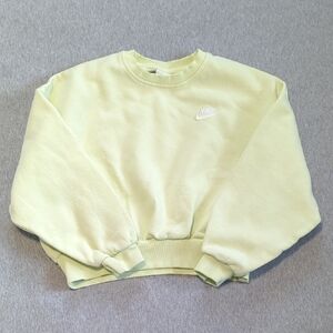 Nike Girl's Pastel Lime Green Crewneck Crop Sweatshirt